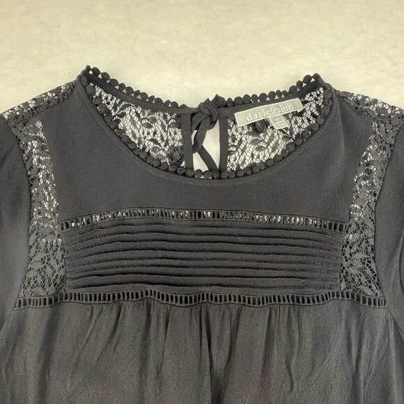 Daniel Rainn Blouse Sz M Black Rayon Ladder Stitch Lace Crochet Cap Sleeves - Picture 6 of 9